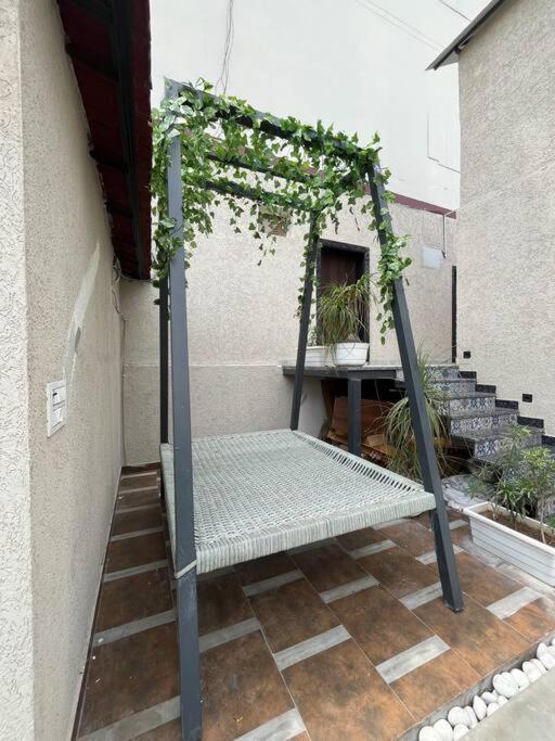 Saiba Outhouse- 4 Bed Room- Pool- Theatre- Partyhall- Garden & Terrace Sitting Area Jaipur Exterior foto